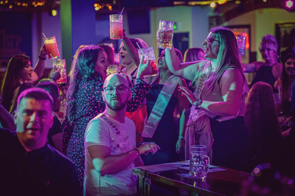 Copy-of-Hen-group-raising-steins-Bierkeller-1024×682-1